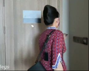 pramugari cantik main di hotel , beautiful flight attendant
